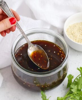 Sốt Teriyaki là gì? Cách làm và ứng dụng trong món ăn Nhật Bản