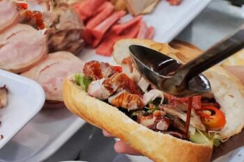Cách làm nước sốt bánh mì thơm ngon tại nhà đơn giản